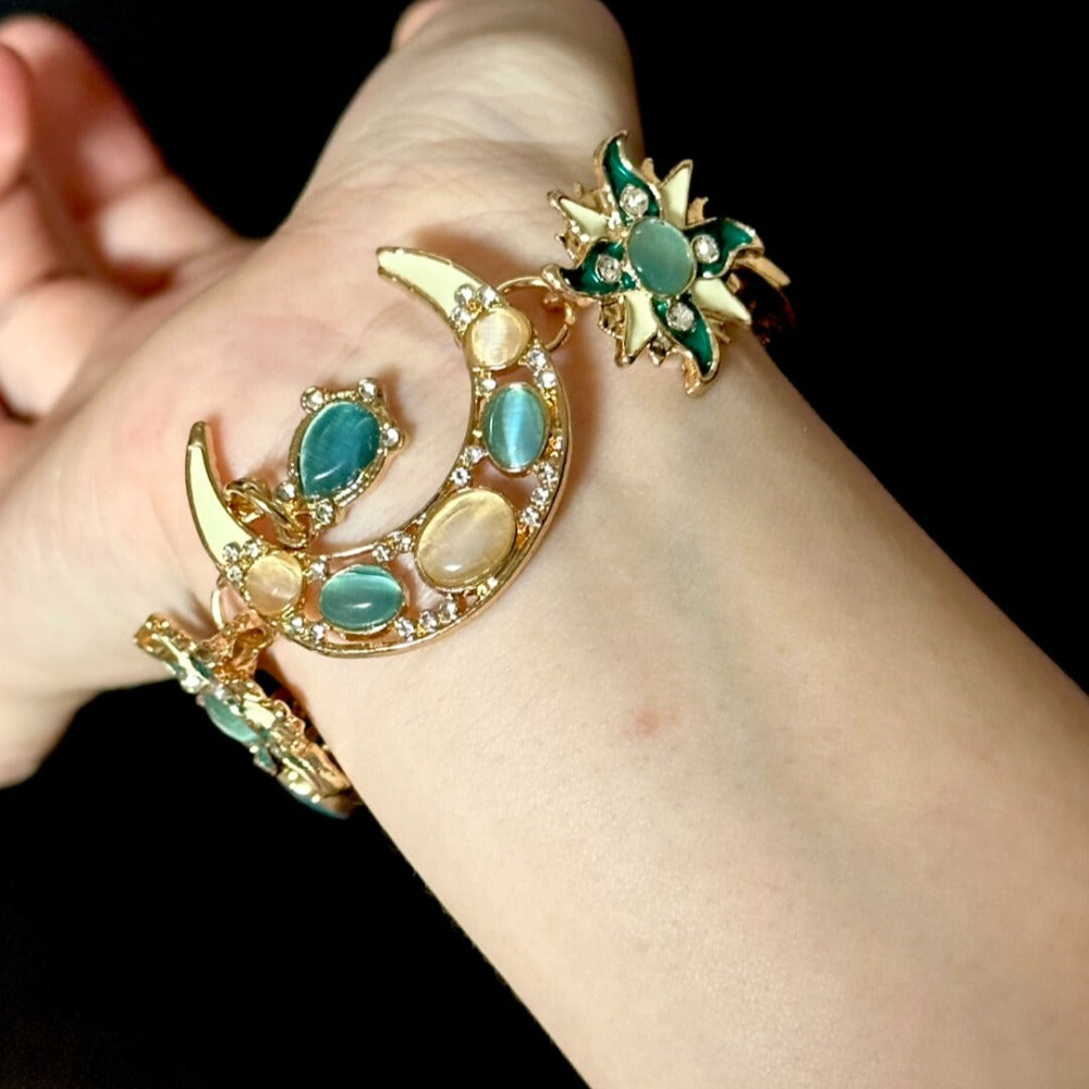 Vintage Retro Crescent Moon Inlay Bracelet