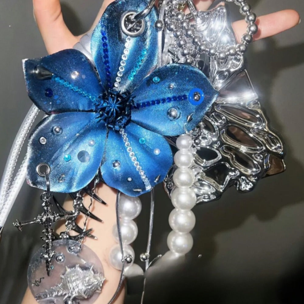 Graffiti Garden Series – Lily Bag Charm