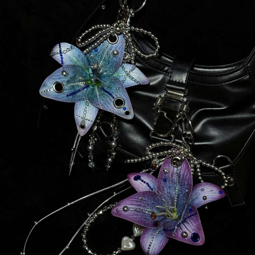 Thorn Garden Series – Spirit Stream Lily Bag Charm