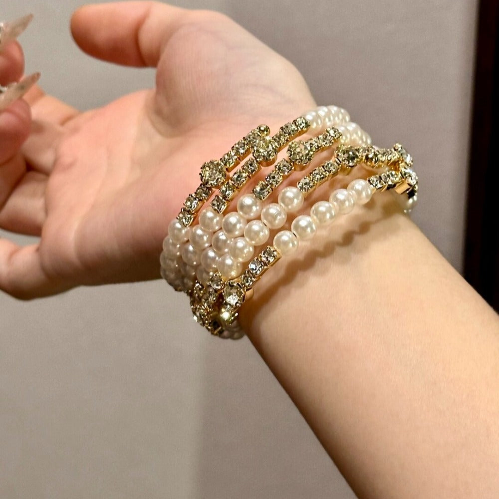 Vintage Gold-Beaded Bracelet