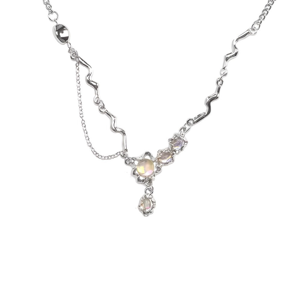 Irregular Moonstone Collarbone Necklace