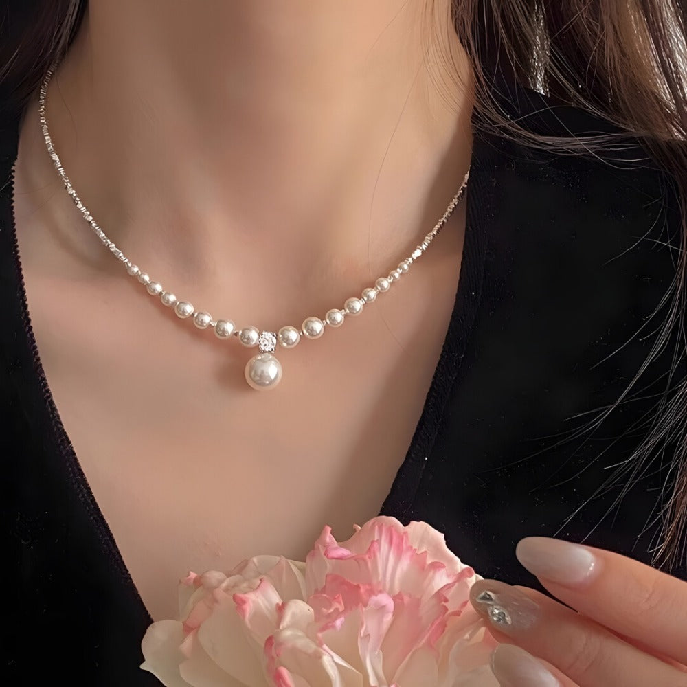 Crushed Silver Pearl Collarbone Necklace