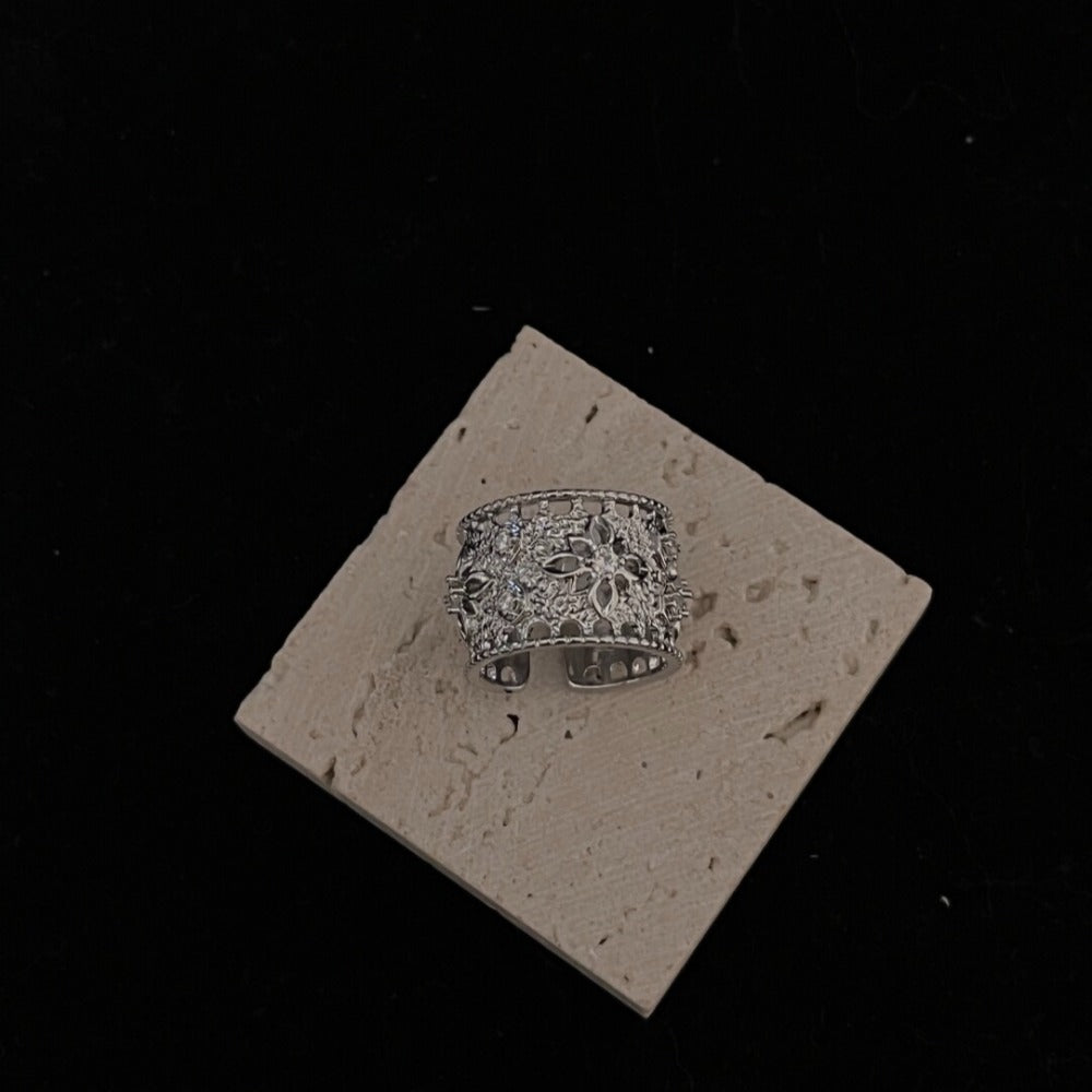 Vintage Crown Ring Set