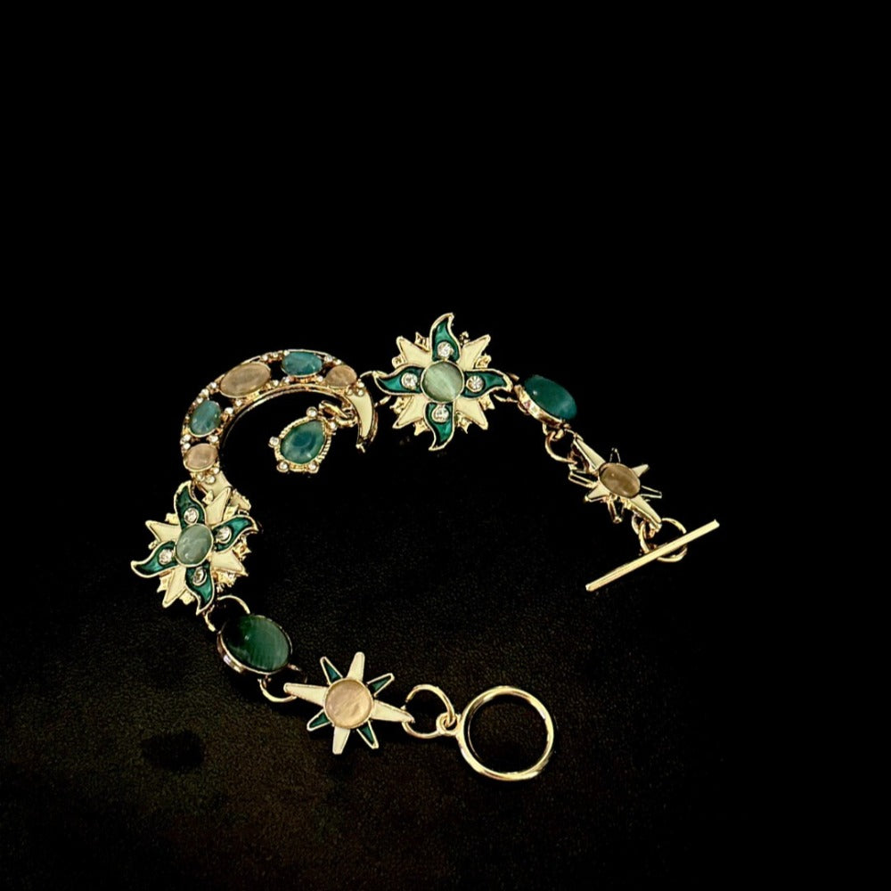 Vintage Retro Crescent Moon Inlay Bracelet