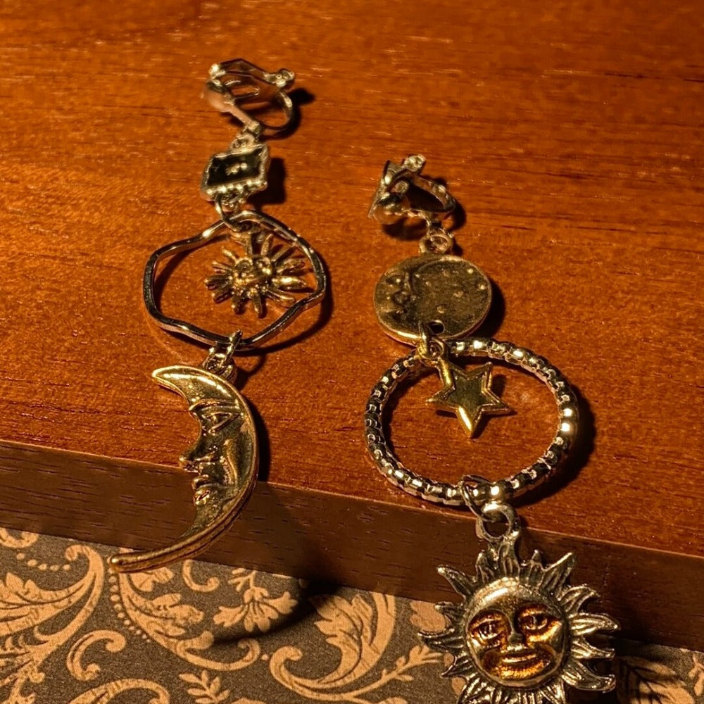 Vintage Retro Moon Earrings