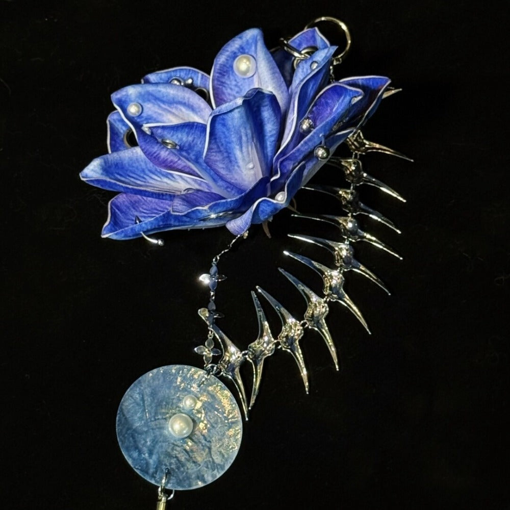 Hollow Valley Thorn Series – Magnolia Bag Charm